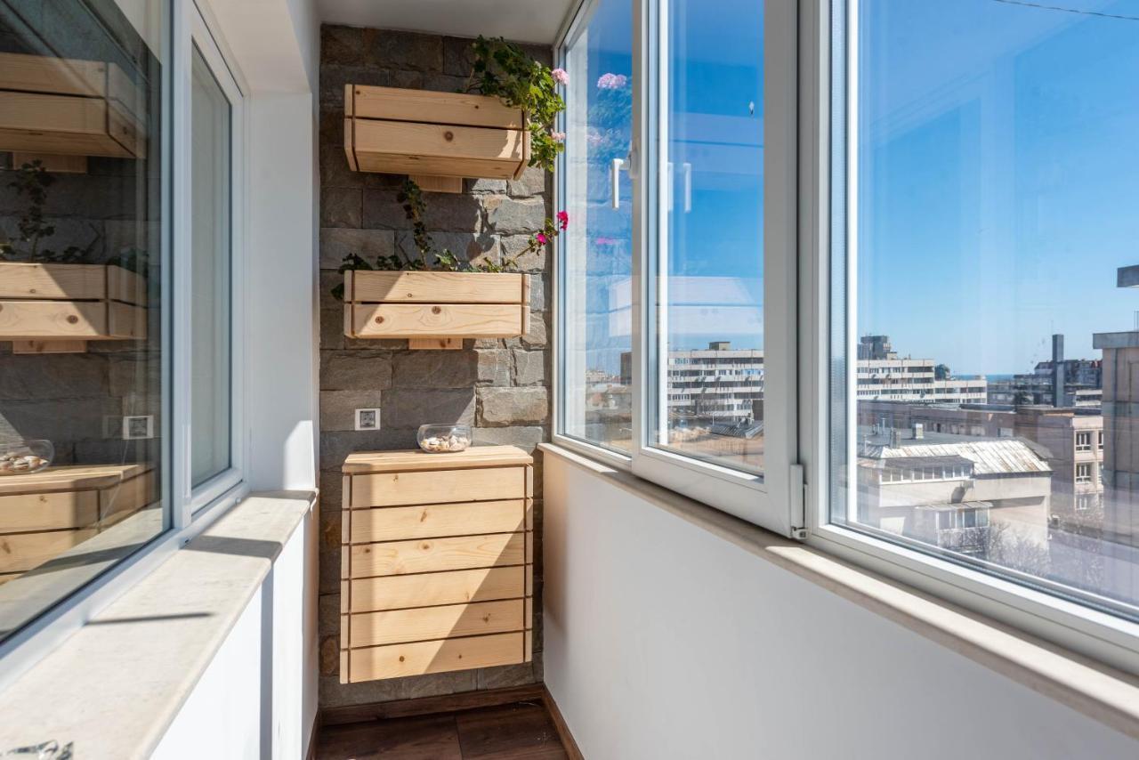 Cosy Apartment In Central Varna Exterior photo